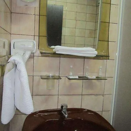 Pela Hotel